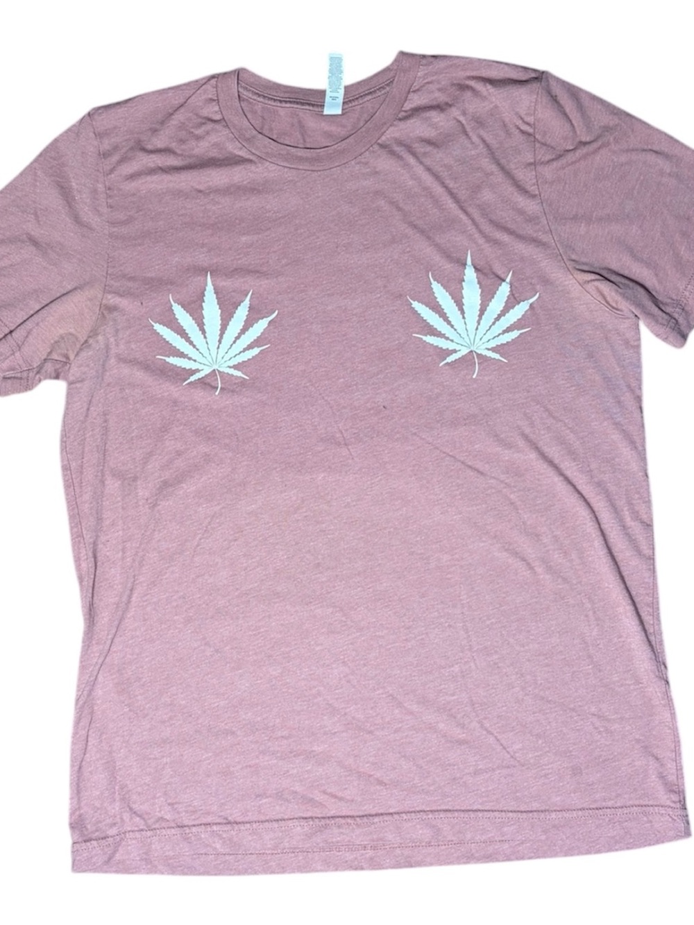 Mauve Graphic Tee with Leaf Motif
